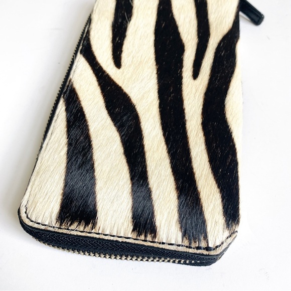 Club Monaco zip around calf hair leather wallet NEW - Picture 8 of 10